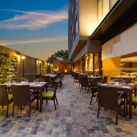 Lemon Tree Hotel Viman Nagar Pune Extérieur photo